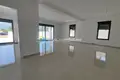 Villa de 4 dormitorios 200 m² Bar, Montenegro