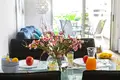 AirBnSea Centre Apts 101