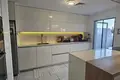 Haus 4 Schlafzimmer 458 m² Dos Hermanas, Spanien