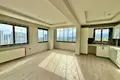 Mieszkanie 3 pokoi 95 m² Mezitli, Turcja