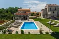 4 bedroom Villa 260 m² Umag, Croatia