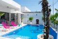 Villa de tres dormitorios 130 m² Torrevieja, Španjolska