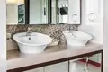 Apartamento 3 habitaciones 280 m² Si Sunthon, Tailandia