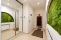 Commercial property 10 rooms 380 m² in Warsaw, Poland
