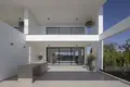 Mieszkanie 2 pokoi 150 m² w Nikozja, Cypr