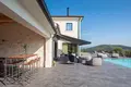 4 bedroom house 430 m² Grad Porec, Croatia