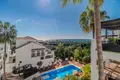4 bedroom apartment 250 m² Marbella, Spain
