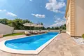 Вилла 4 спальни 180 м² Город Пула, Хорватия