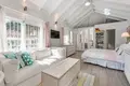 4 bedroom house 235 m² Benahavis, Spain