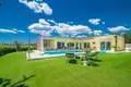 Villa de tres dormitorios 181 m² Roviño, Croacia