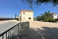 Dom 3 pokoi 170 m² w Monagrouli, Cypr