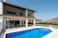 Haus 4 Schlafzimmer 391 m² Dos Hermanas, Spanien