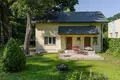 Dom 10 pokojów 354 m² Ryga, Łotwa