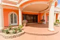 Haus 7 Schlafzimmer 1 033 m² Dos Hermanas, Spanien