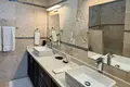 Кондо 3 спальни 169 м² West Bay, Гондурас