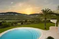 Haus 4 Schlafzimmer 552 m² Casares, Spanien