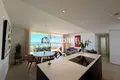 Mieszkanie 2 pokoi 105 m² Benalmadena, Hiszpania