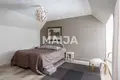 5 bedroom house 240 m² Vaajakoski, Finland