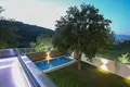 Villa 4 chambres 300 m² Radanovici, Monténégro