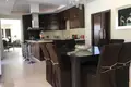 Mieszkanie 5 pokojów 450 m² Apsiou, Cypr