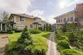 Herrenhaus 5 zimmer 370 m² in Juchnauka, Belarus