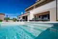 3 bedroom house 440 m² Opcina Svetvincenat, Croatia