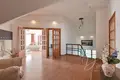 Casa 6 habitaciones 305 m² Riga, Letonia