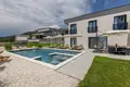Casa 5 habitaciones 400 m² Split Dalmatia County, Croacia