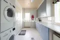 Дом 5 комнат 130 м² Мянтсяля, Финляндия