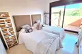 Mieszkanie 2 pokoi 116 m² Manilva, Hiszpania