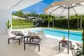 6 bedroom house 637 m² San Pedro Alcantara, Spain