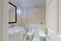 2 bedroom apartment 136 m² in London, United Kingdom