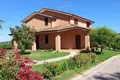 Stadthaus 13 zimmer 300 m² Terni, Italien