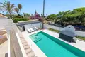4 bedroom house 200 m² Artola, Spain