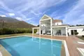 Haus 4 Schlafzimmer 530 m² Dos Hermanas, Spanien