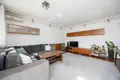 Mieszkanie 3 pokoi 76 m² Warszawa, Polska