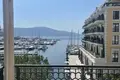 4 bedroom apartment 239 m² Tivat, Montenegro