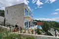 Haus 5 zimmer 260 m² Herceg Novi, Montenegro