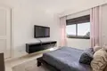 2 bedroom apartment 102 m² Benahavis, Spain