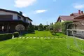 Casa de campo 379 m² Barawlyany, Belarús