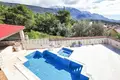 4-Schlafzimmer-Villa 240 m² Tivat, Montenegro