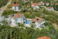 Villa 8 habitaciones 525 m² Radovici, Montenegro