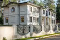 Casa 7 habitaciones 1 123 m² Jurmala, Letonia