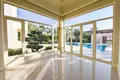 6-Schlafzimmer-Villa 676 m² Pervolia, Zypern