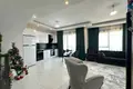 Attique 2 chambres 120 m² Oba, Turquie