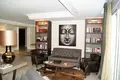4-Schlafzimmer-Villa 550 m² Alicante, Spanien