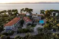 Hôtel 1 056 m² à Skala Rachoniou, Grèce