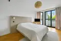 3 bedroom apartment 104 m² Paris, France