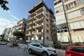 Mieszkanie 4 pokoi 120 m² Karsiyaka, Turcja