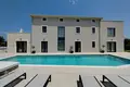 5-Schlafzimmer-Villa 320 m² Poreč, Kroatien